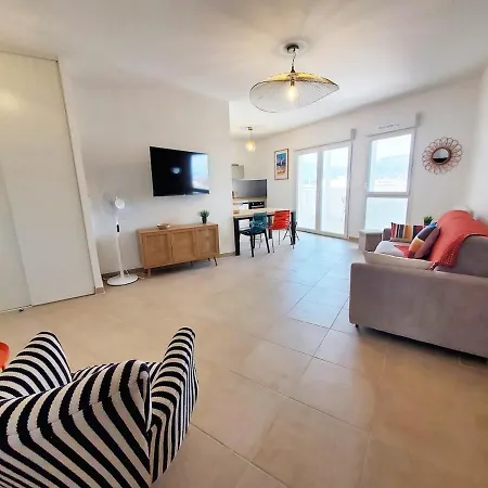 Appartement Grand Neuf, 2 Chambres, Belles Prestations, Emplacement Idéal